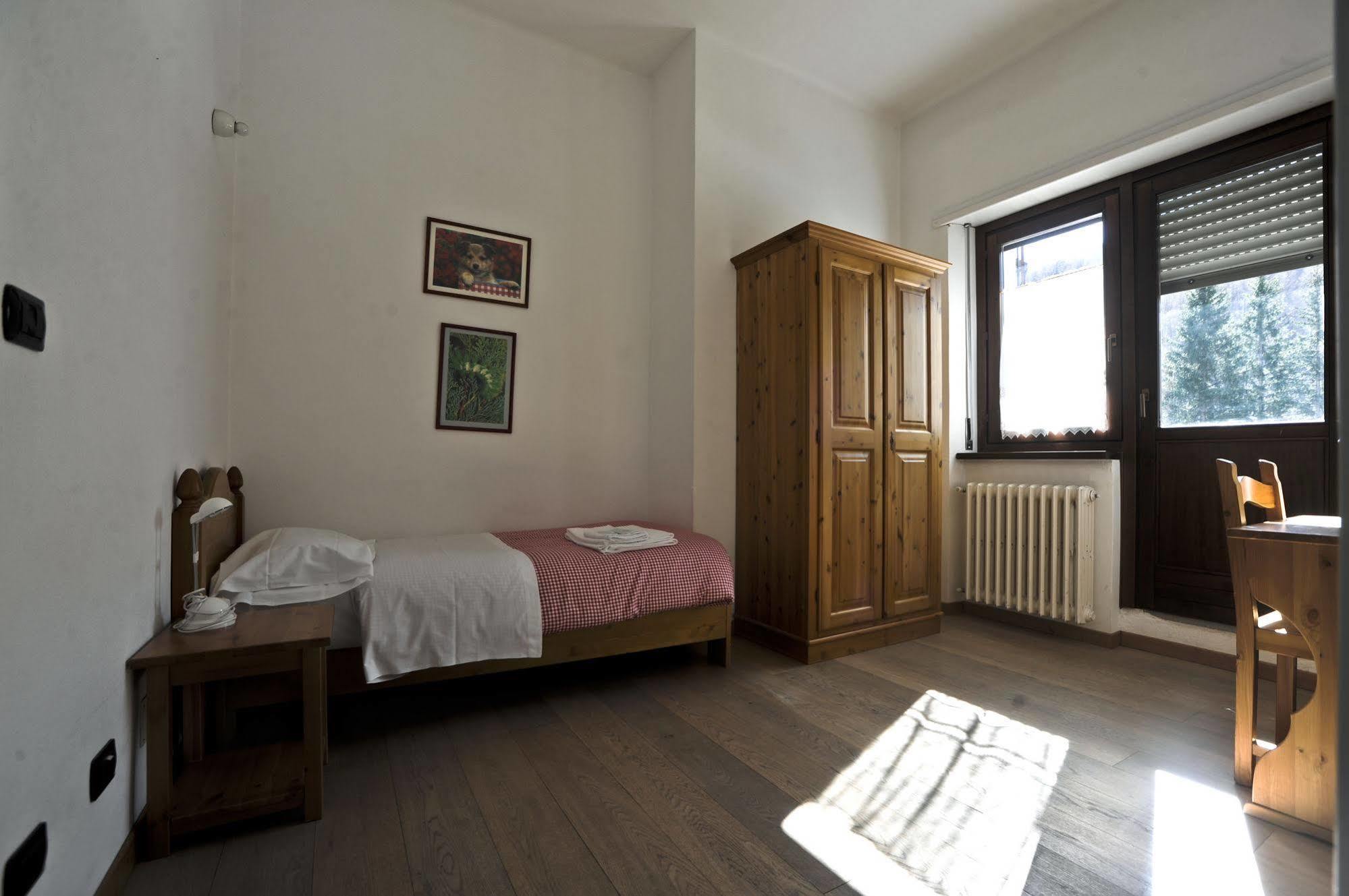 Casa San Francesco Otel Bardonecchia Dış mekan fotoğraf